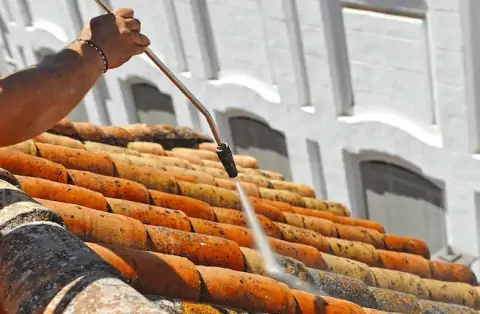 Nettoyage de toitures - Neuvillalais